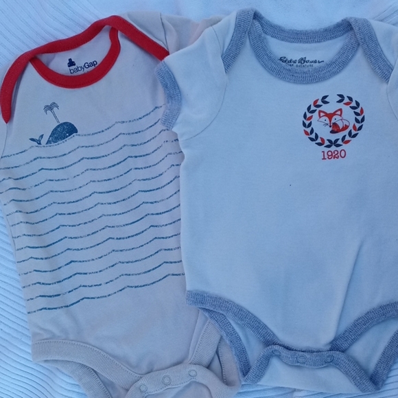 Carter's Baby Newborn Matching Sets and Onesies - Picture 5 of 7
